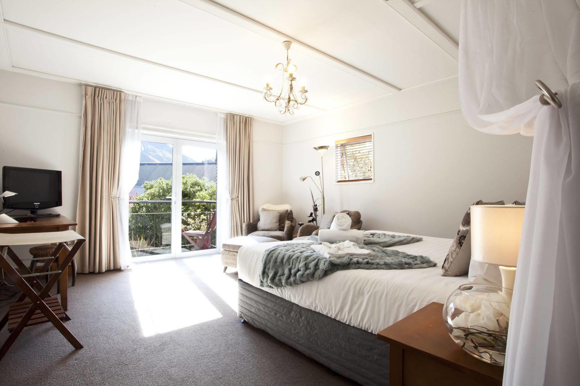The Central Private Hotel By Naumi Hotels Queenstown Bagian luar foto
