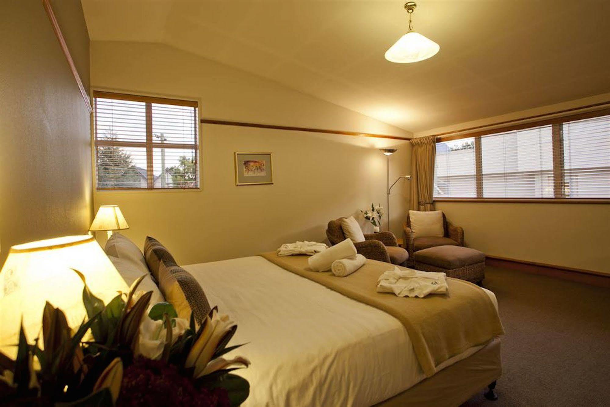 The Central Private Hotel By Naumi Hotels Queenstown Bagian luar foto