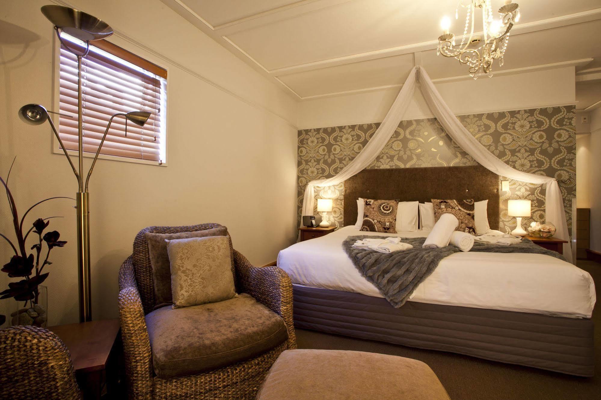 The Central Private Hotel By Naumi Hotels Queenstown Bagian luar foto